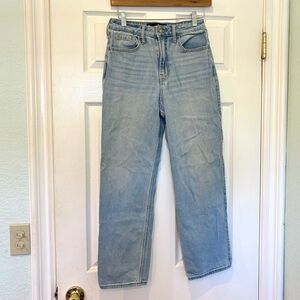 Hollister ultra high-rise vintage straight jeans